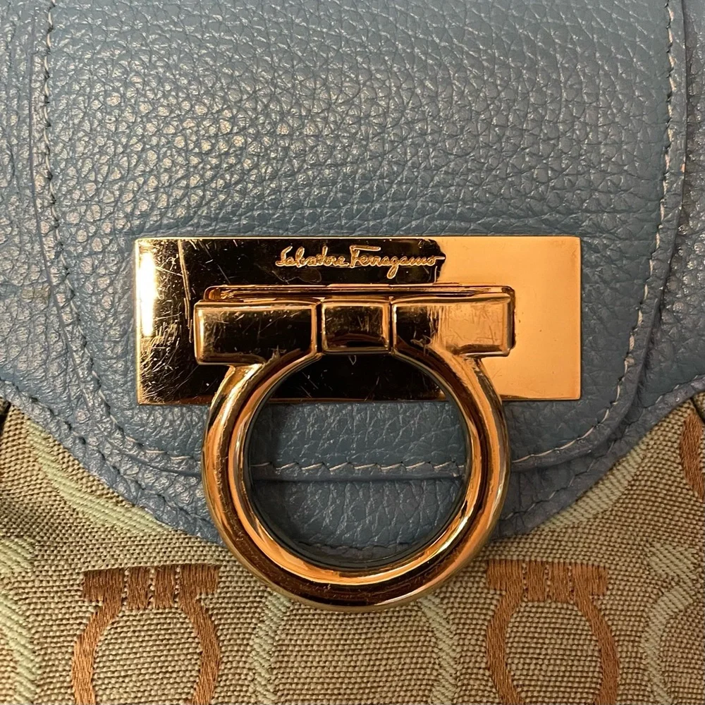 Vintage Salvatore Ferragamo Leather Shoulder Bag - Picture 2 of 12